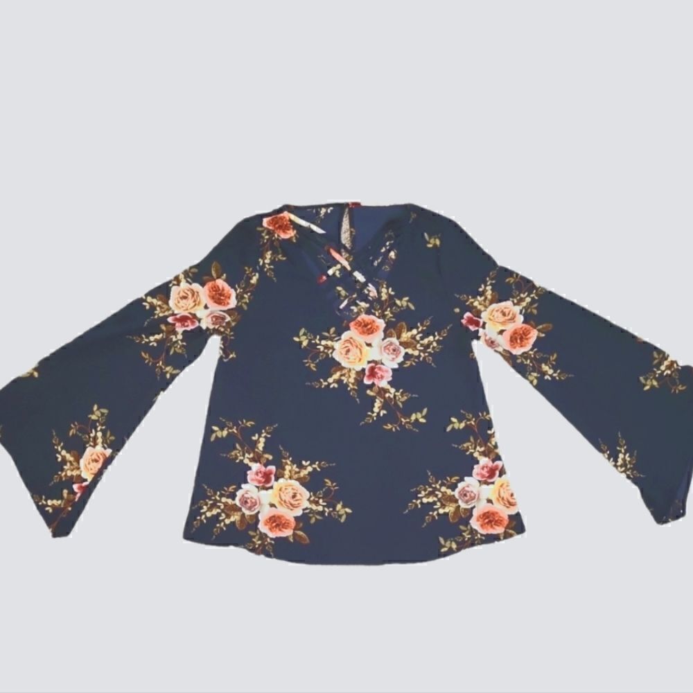 EC ENTRO FLORAL BOHO BLOUSE WITH ZIGZAG OPENING AT THE NECK SZ.S